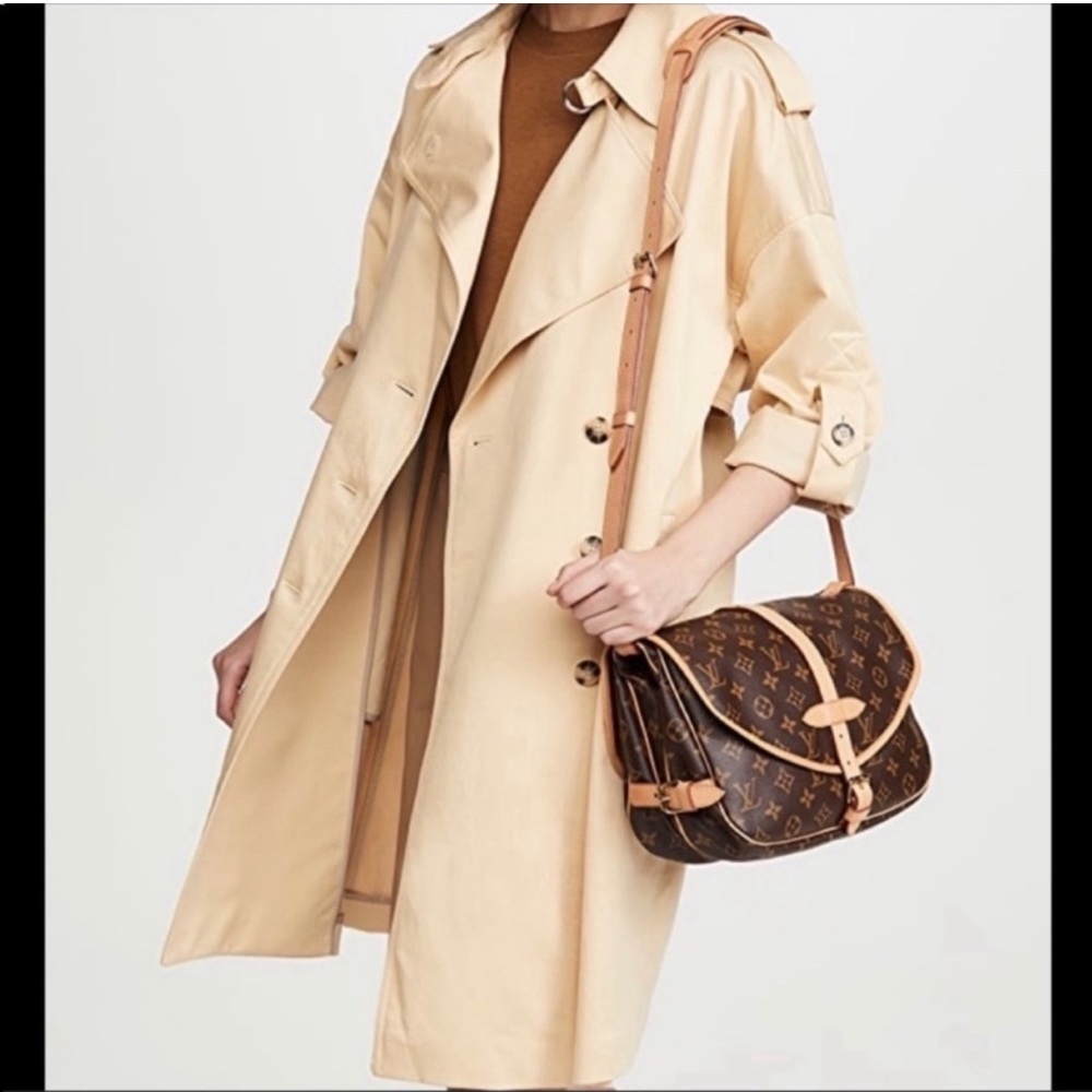 Authentic LV Saumir 30